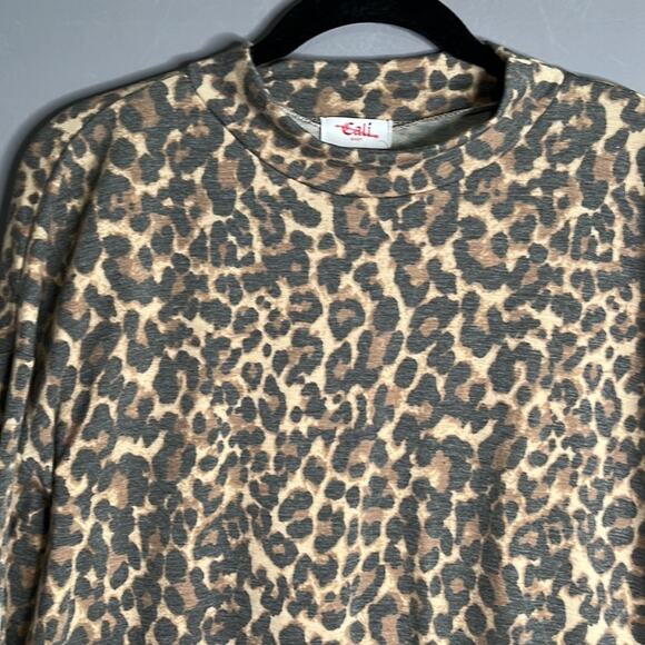 Cali Brown and Black Leopard Print Cropped Top With Mock Turtleneck Size XL - Picture 3 of 8